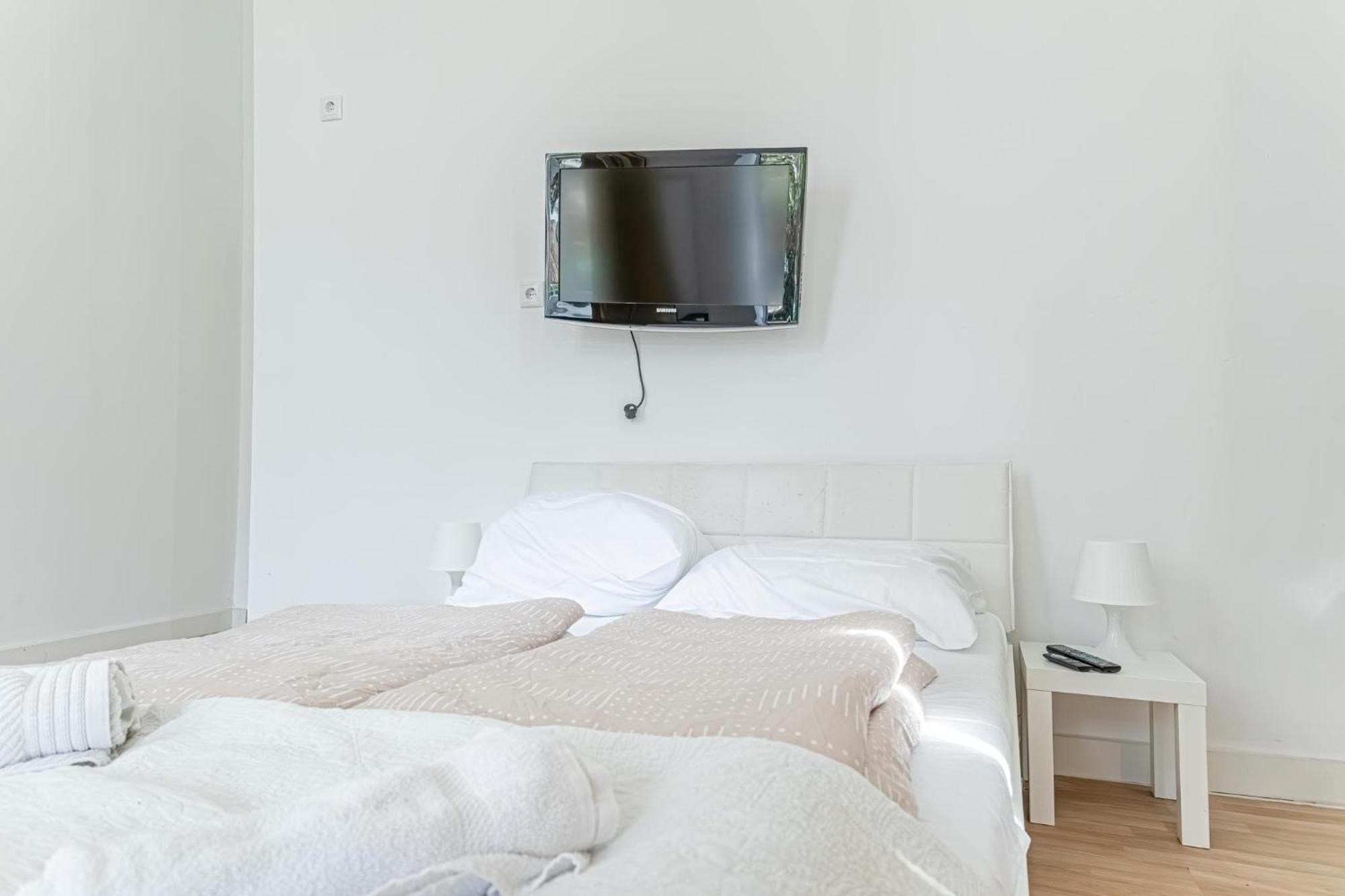 Loevly Shared 6Br With Garden Near Danube & Millenium City فيينا المظهر الخارجي الصورة