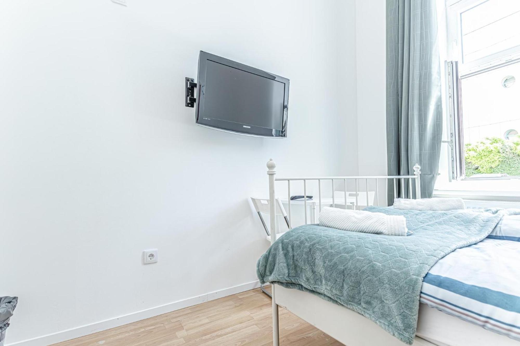 Loevly Shared 6Br With Garden Near Danube & Millenium City فيينا المظهر الخارجي الصورة